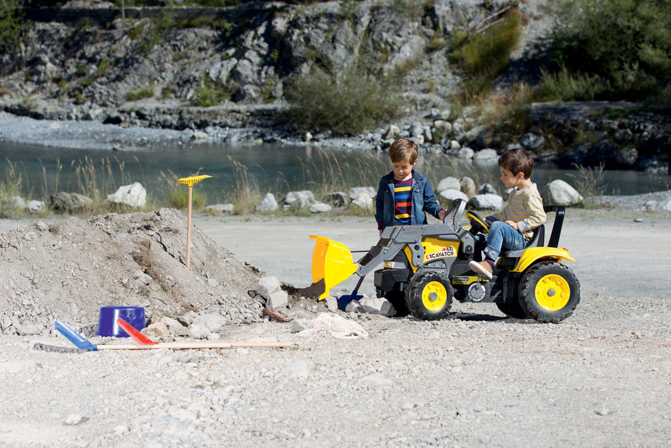 Maxi Excavator